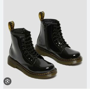 Dr martens 1460 patent leather
